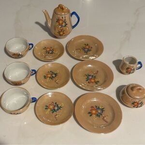 Vintage 1950’s Child’s Porcelain Lusterware Floral 14 pieces set Tea Set